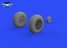 P-51B/C wheels oval tread 1/48 - 1/3